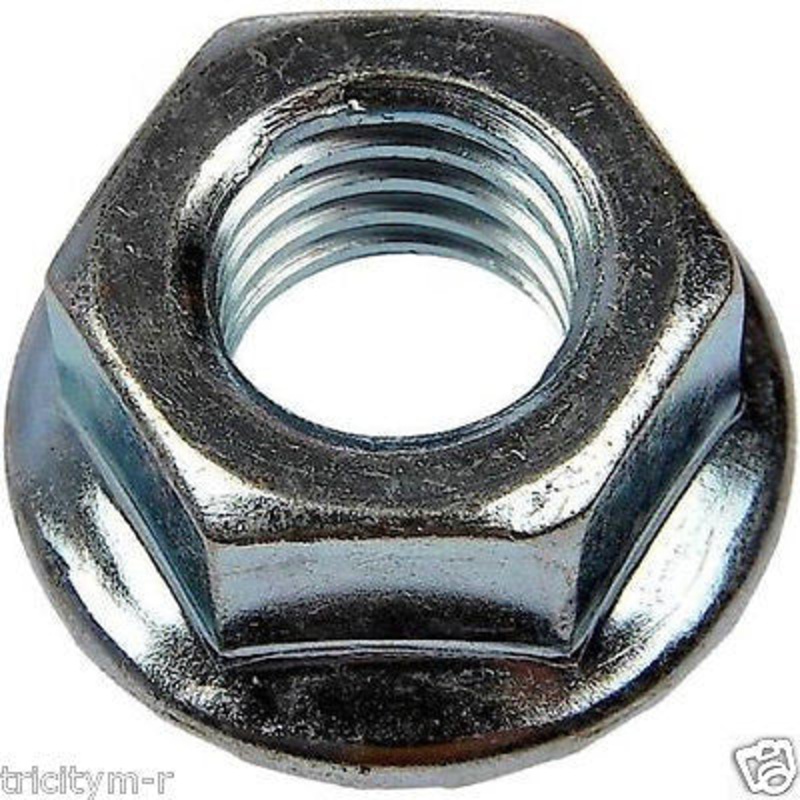 90561895 Black & Decker Mower Blade Nut  OEM