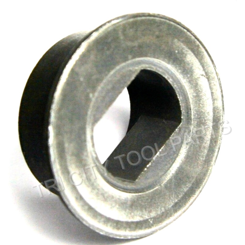 N013166 / 145342-00 Dewalt  / Black & Decker Saw Blade Clamp Washer , Inner