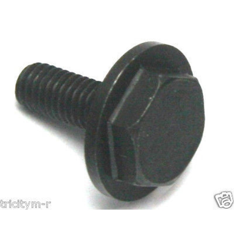 5140034-37 Porter Cable / B&D  Saw Blade Bolt   M6x16  R.H. Thread