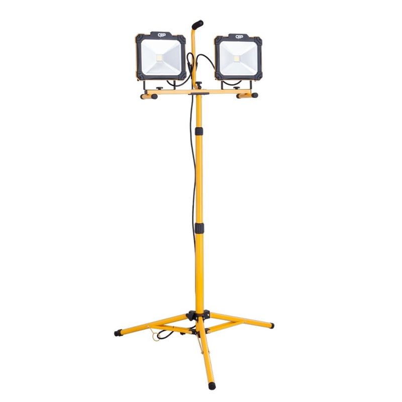 Southwire 6710I 82W, 7000 Lumen LED 6′ Tripod Light